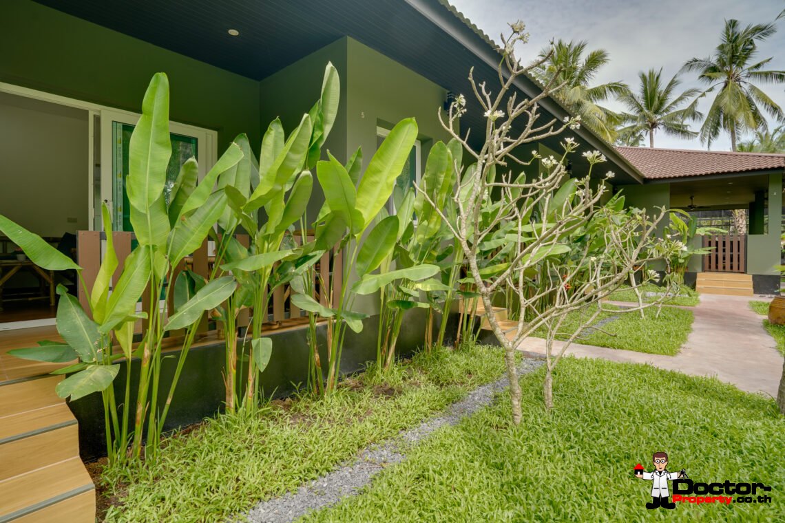 7 Bedroom Resort with Pool in Lipa Noi, Koh Samui – For Sale